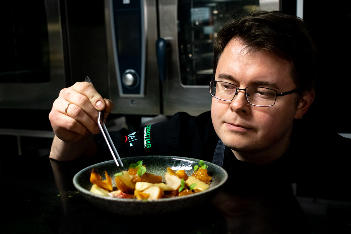 Chef Stanislav Kubarev